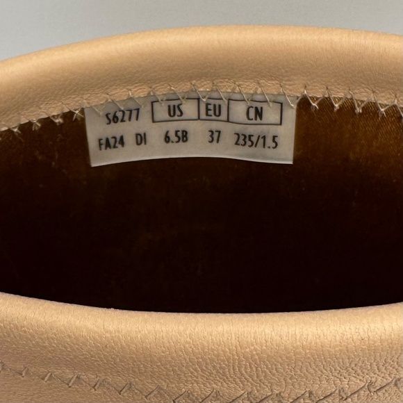 NWT Stuart Weitzman Yuliana 60 Nappa Leather Heeled Boots Adobe Beige Size 6.5 - Picture 4 of 16